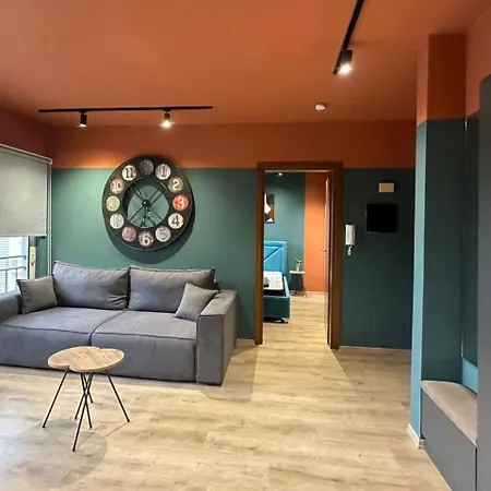 Spaceful Loft